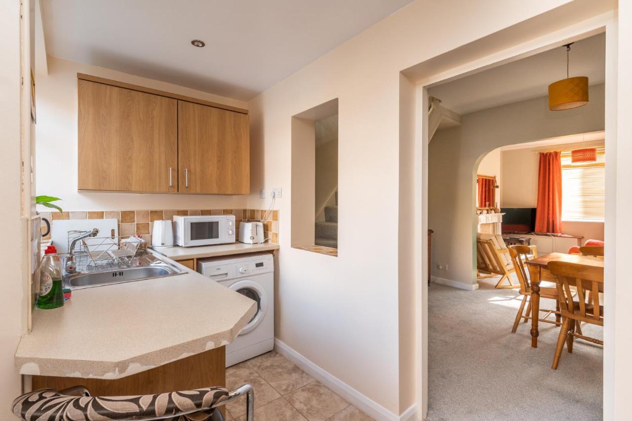 Cosy & Central Victorian House - Pass The Keys York Bagian luar foto